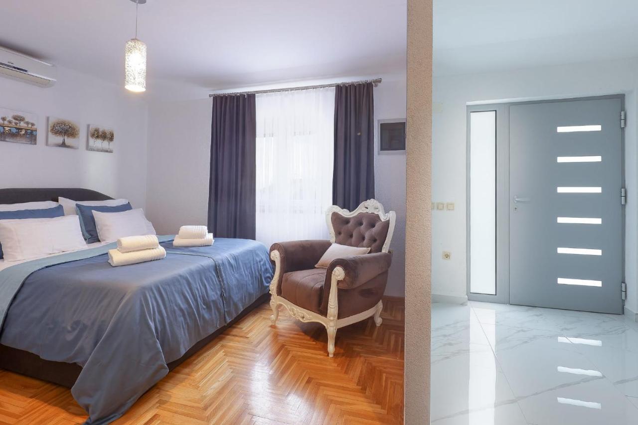 Apartments Alen Цриквениця Екстер'єр фото