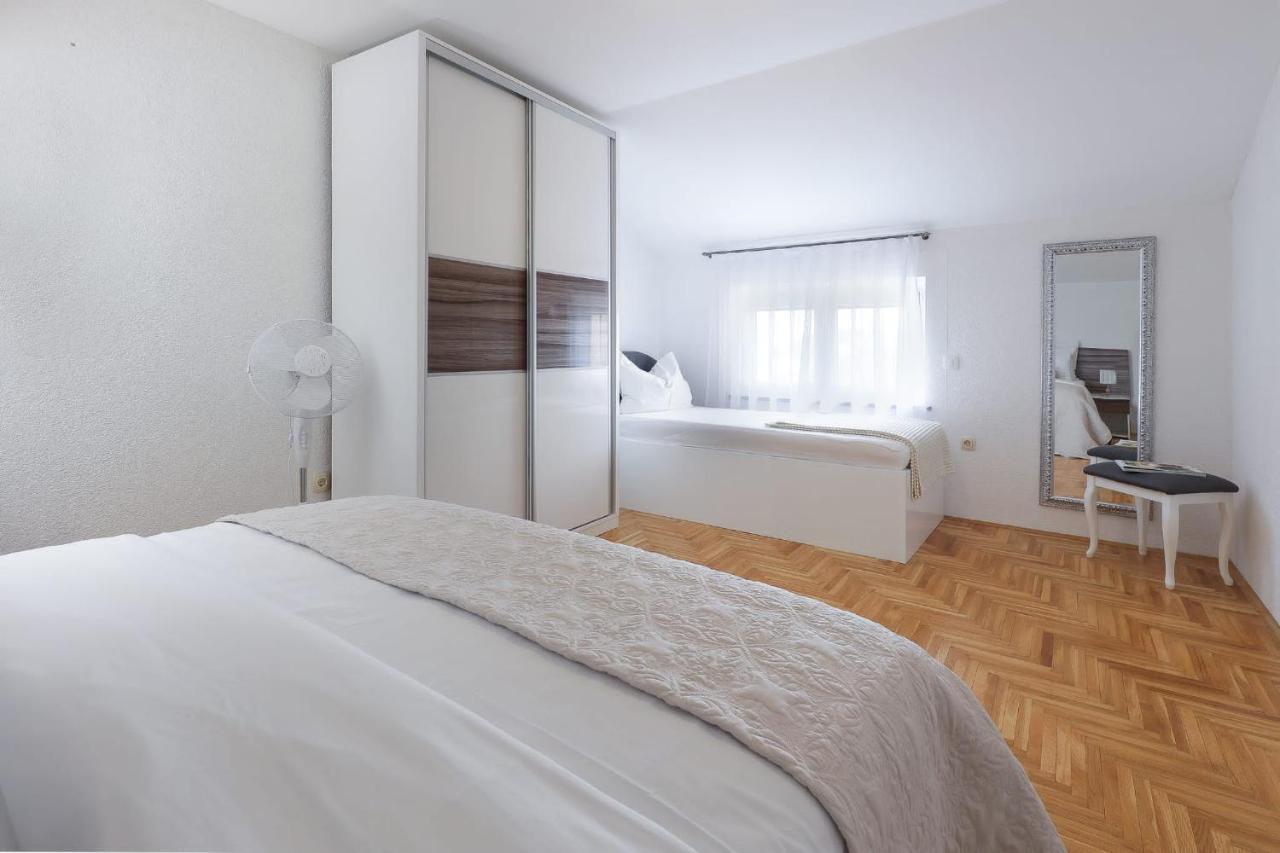 Apartments Alen Цриквениця Екстер'єр фото